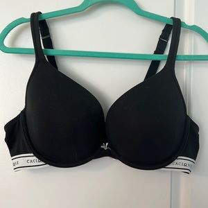 Black push up bra
